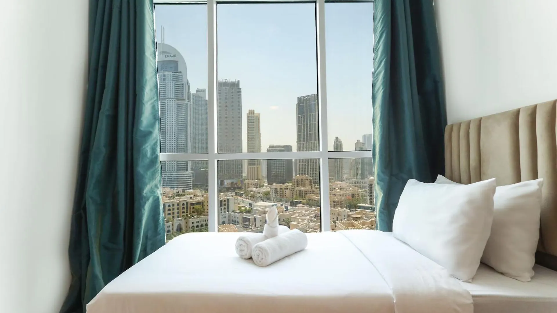 Elite Lux Holiday Homes - Breathtaking Burj Khalifa Views 2 Bhk In Downtown Dubai