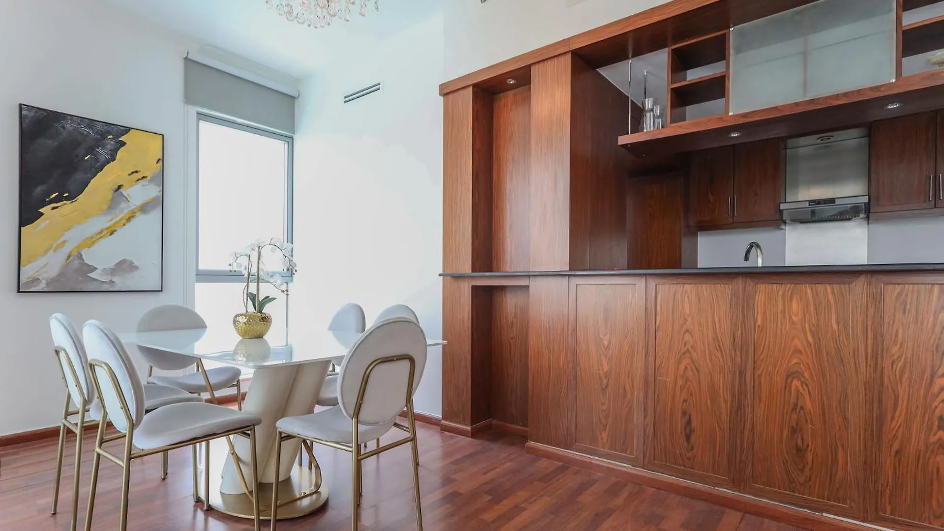 Elite Lux Holiday Homes - Breathtaking Burj Khalifa Views 2 Bhk In Downtown Dubai