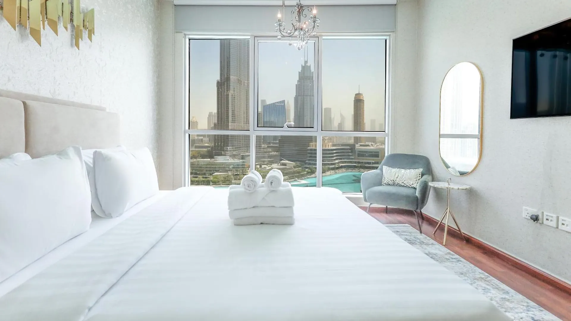 Elite Lux Holiday Homes - Breathtaking Burj Khalifa Views 2 Bhk In Downtown Dubai